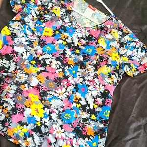 Floral Scrub Top